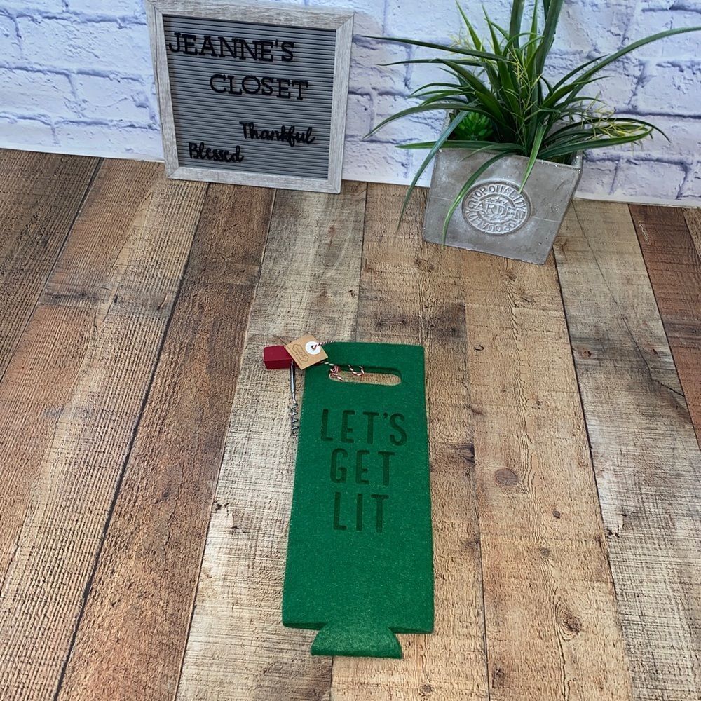 Mud Pie Wine Gift Bag Felt Cut Out Let’s Get Lit With Corkscrew Nwt.